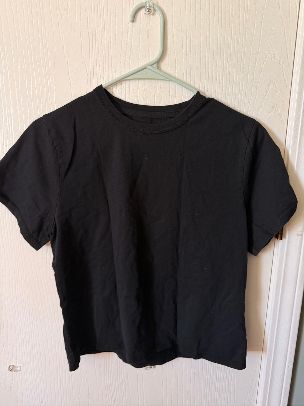 Abercrombie & Fitch Black Short Sleeve Crewneck Tee